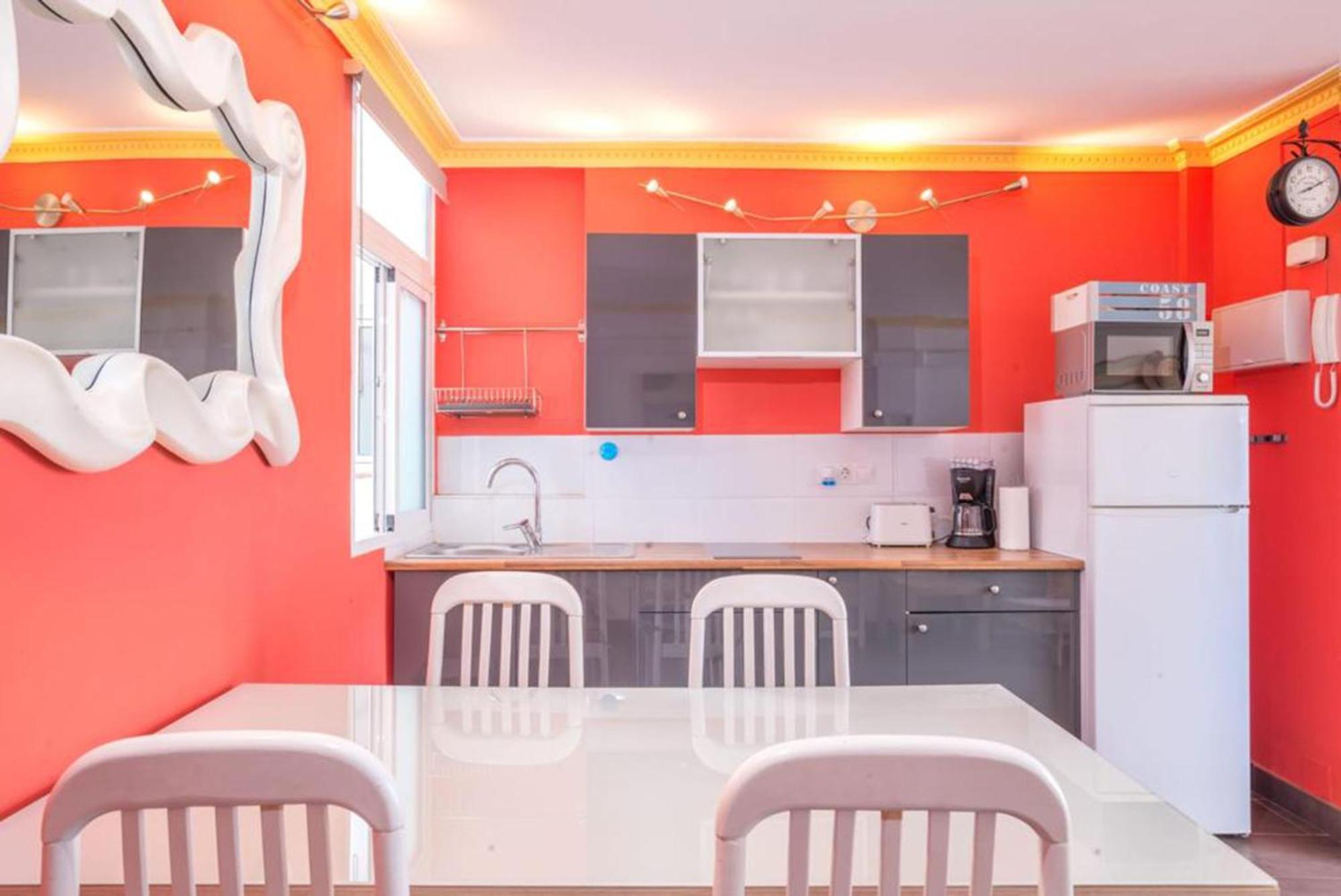 Apartment Calle Larga Фуeнхирола Екстериор снимка