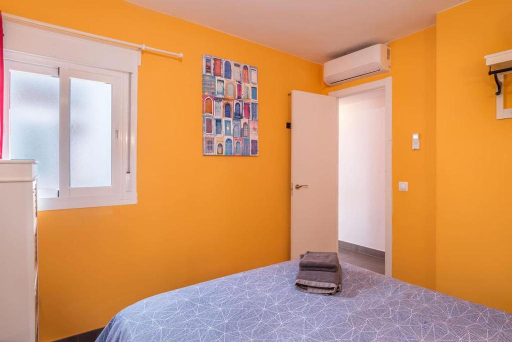 Apartment Calle Larga Фуeнхирола Екстериор снимка