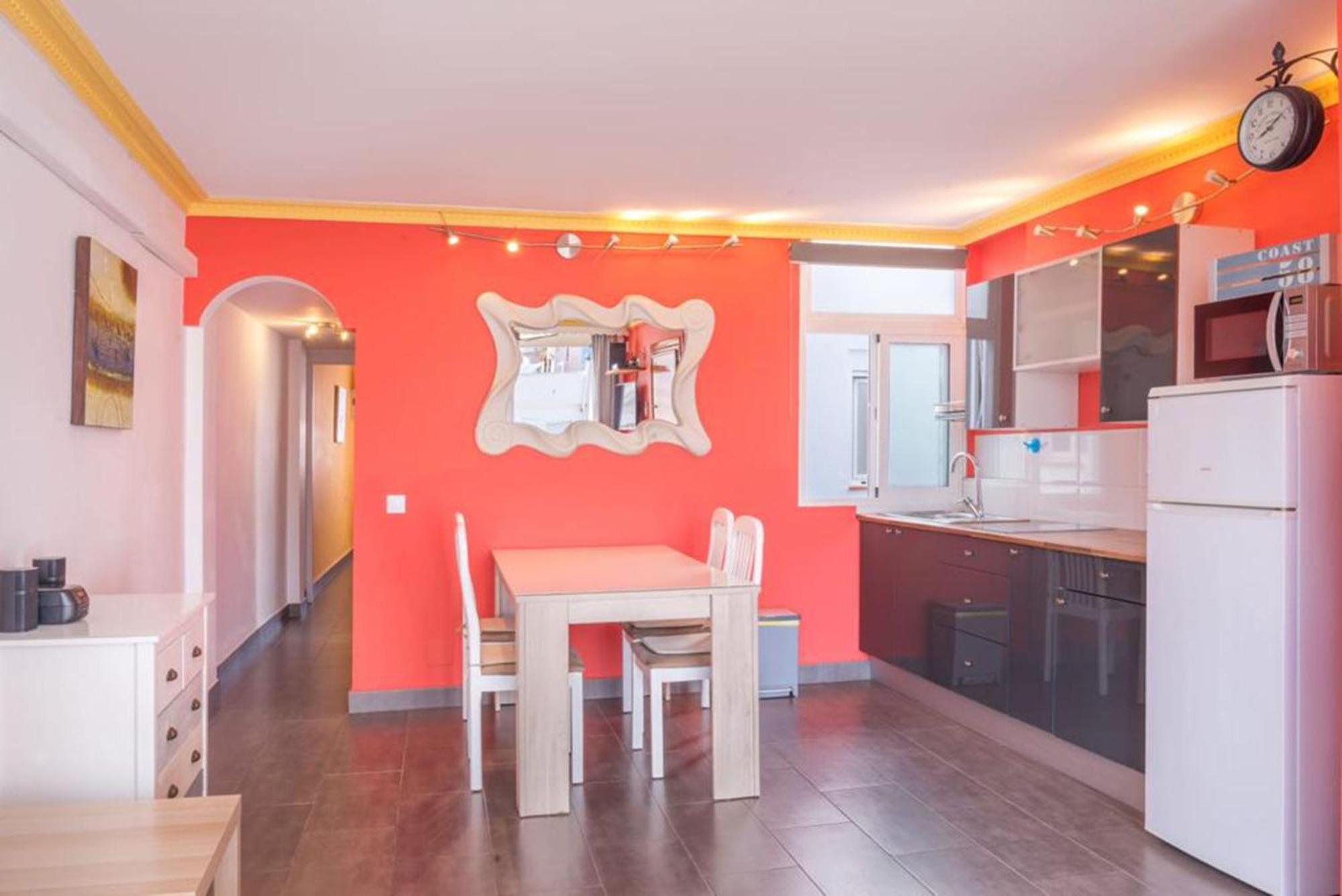 Apartment Calle Larga Фуeнхирола Екстериор снимка