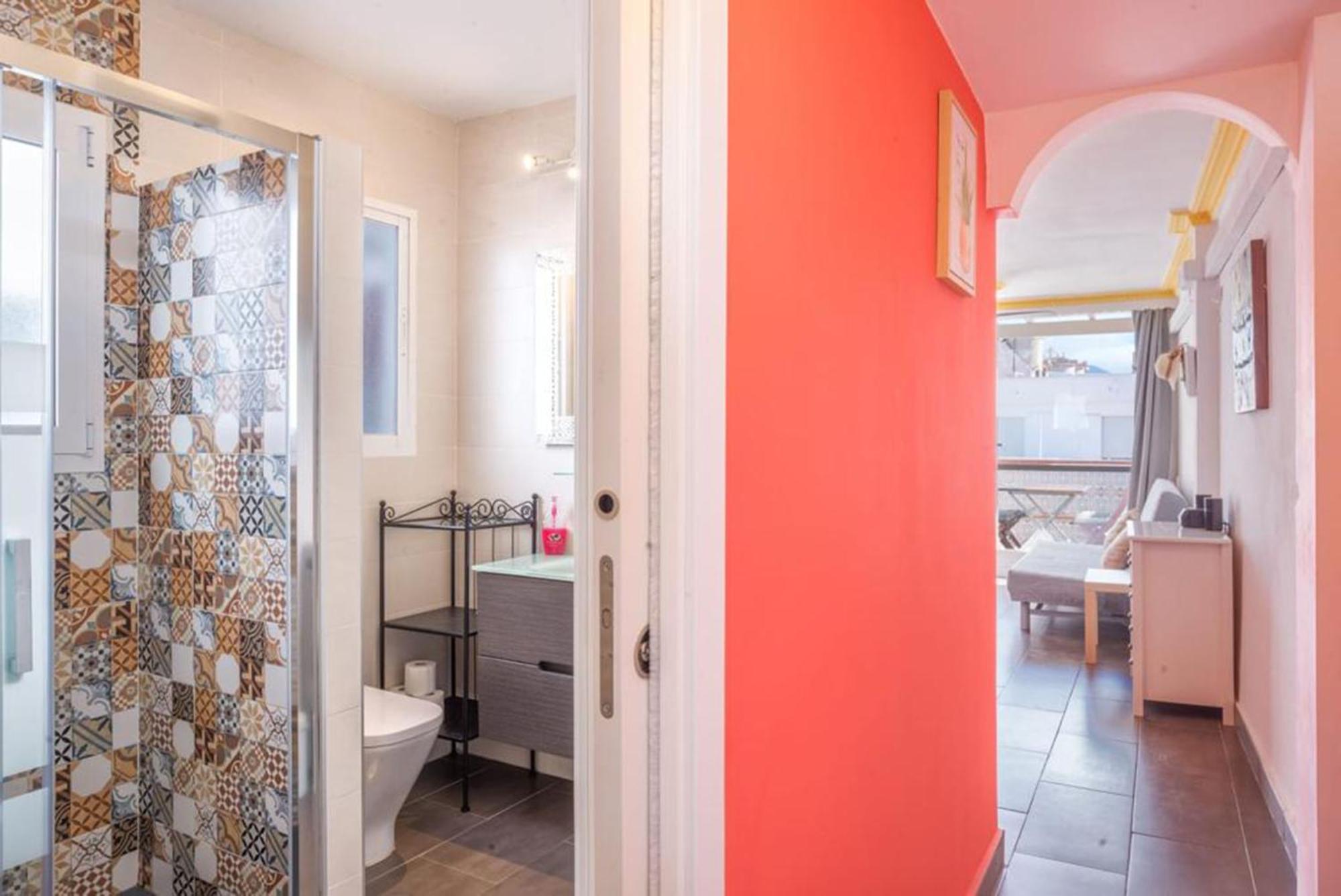 Apartment Calle Larga Фуeнхирола Екстериор снимка