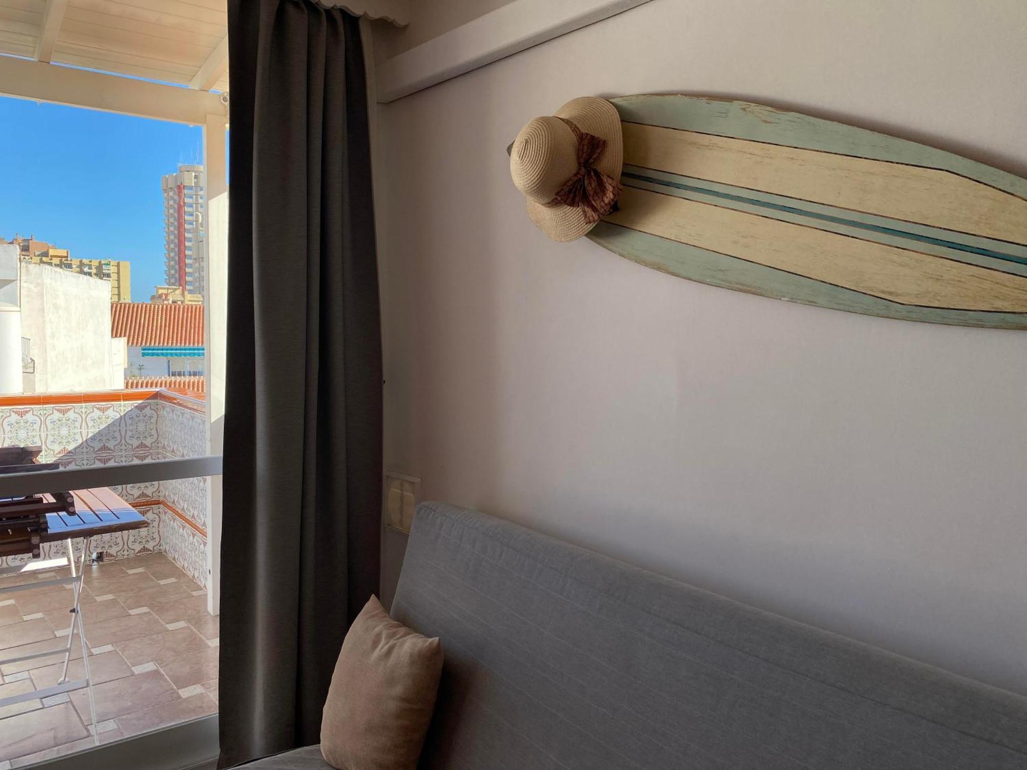 Apartment Calle Larga Фуeнхирола Екстериор снимка