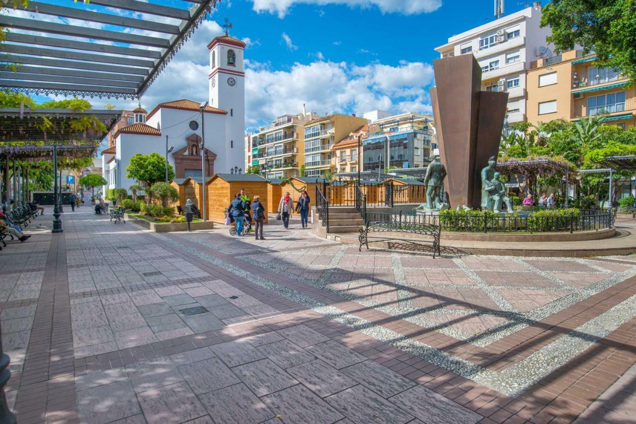 Apartment Calle Larga Фуeнхирола Екстериор снимка