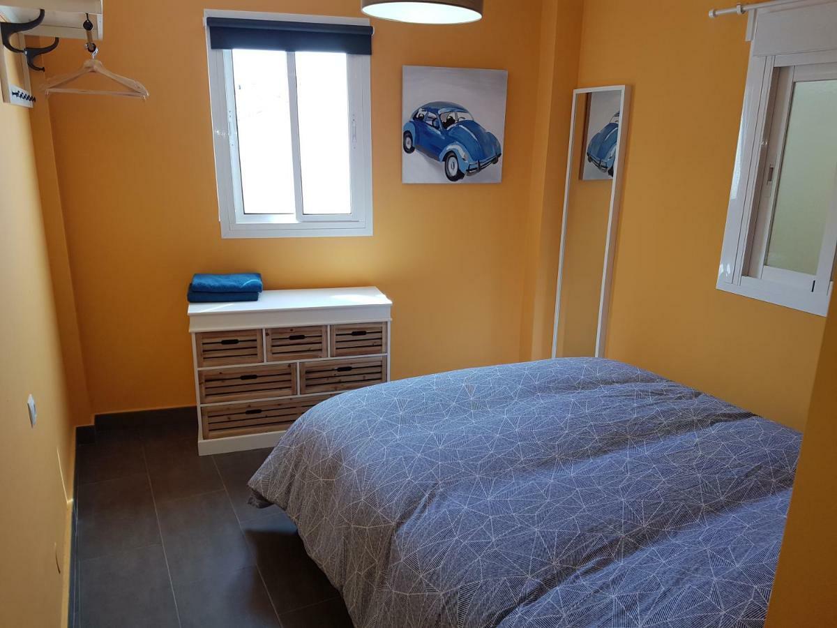 Apartment Calle Larga Фуeнхирола Екстериор снимка